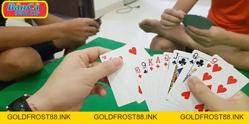Hướng dẫn chơi bài tiến lên cho người chơi mới bắt đầu - Goldfrost88